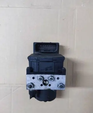 Mercedes-Benz Vito Viano W639 ABS Pump 0265225346