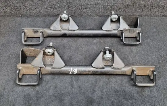 Audi A4 S4 B7 8E 8H ISOFIX Bracket 8E0813546B 8E0813545B