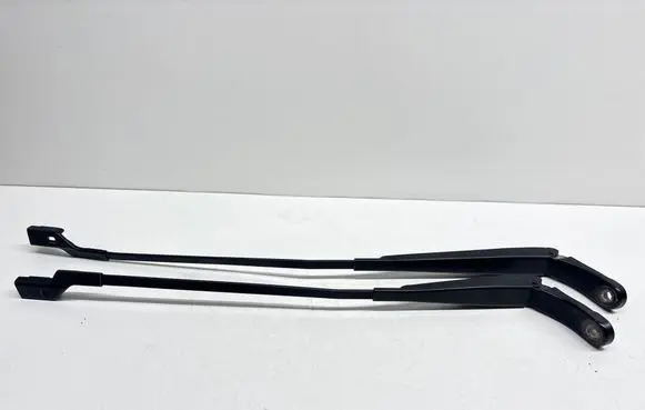 Peugeot 3008 I Windshield/front glass wiper blade 9683098980 9672059480 3392125759