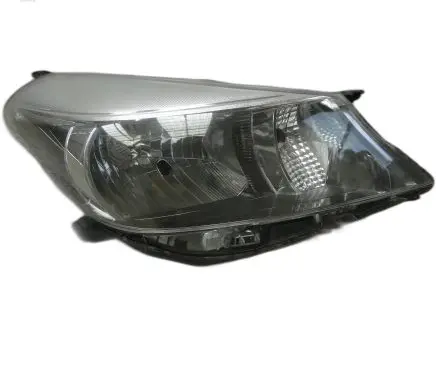 Toyota Yaris Headlight/headlamp 2222