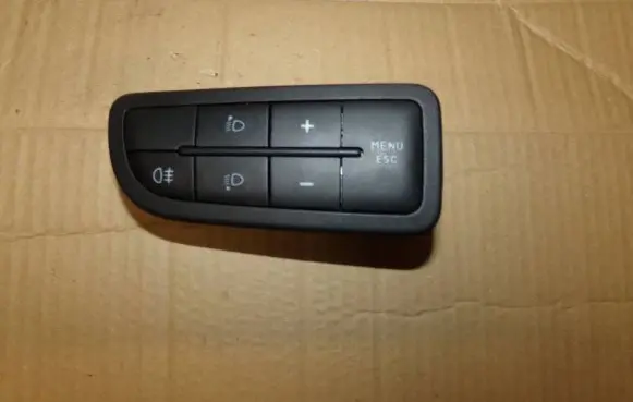 Fiat Grande Punto Headlight level height control switch 735367268
