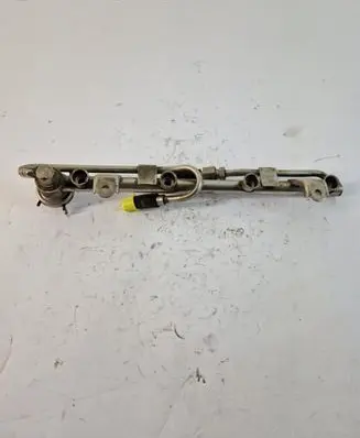 Audi A4 S4 B6 8E 8H Fuel main line pipe 0280160575