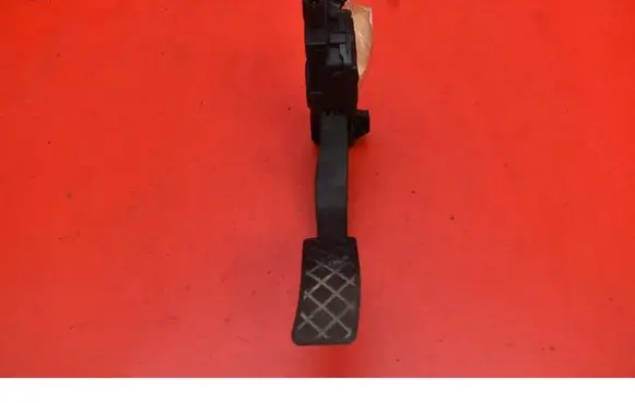 Audi Q5 SQ5 8R Accelerator throttle pedal 8K1723523A