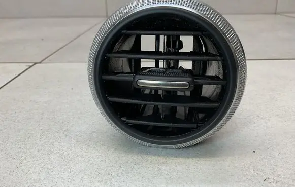 Dashboard side air vent grill/cover trim