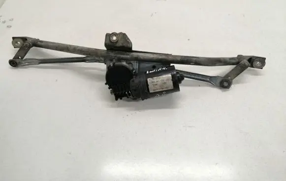 Audi A4 S4 B5 8D Front wiper linkage and motor 0390241132