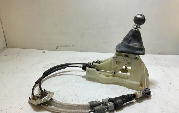 Hyundai i30 Gear shifter/selector 43794S0100