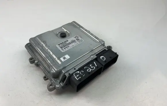 Volvo XC60 Engine control unit/module ECU 31336983 0281018414