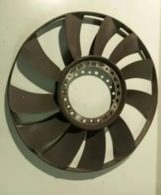 Volkswagen PASSAT B5 Fan impeller 058121301B