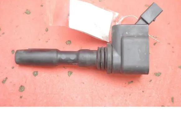 Skoda Citigo High voltage ignition coil 04E905110M
