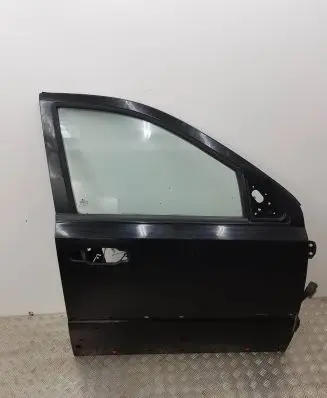 KIA Sorento Front door