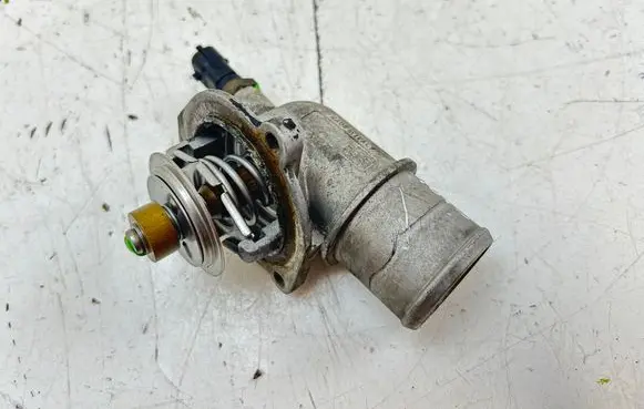 Maserati Coupe Thermostat 
