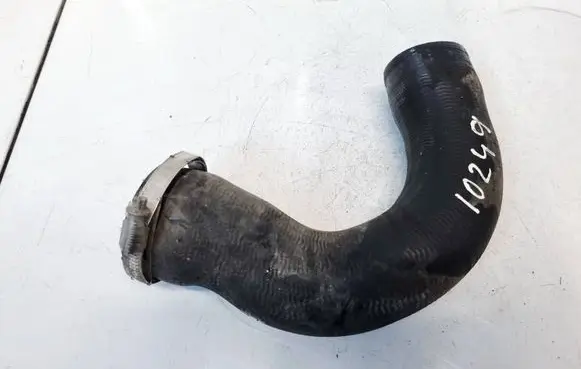Skoda Octavia Mk2 (1Z) Intercooler hose/pipe