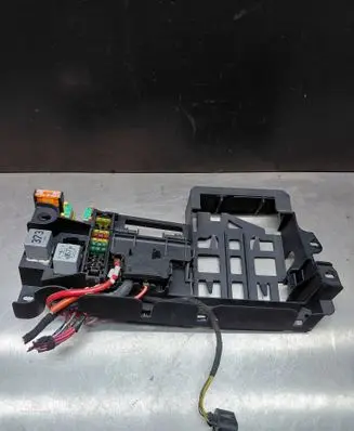 Audi A8 S8 D3 4E Fuse module 4E0971845