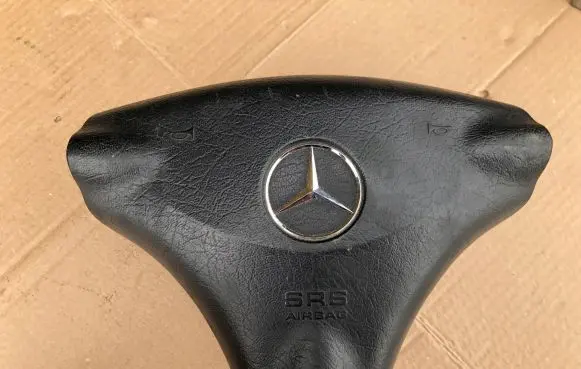Mercedes-Benz Vaneo W414 Steering wheel airbag 1684600298
