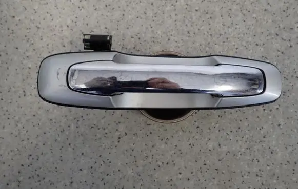 Suzuki Grand Vitara I Sliding door exterior handle 