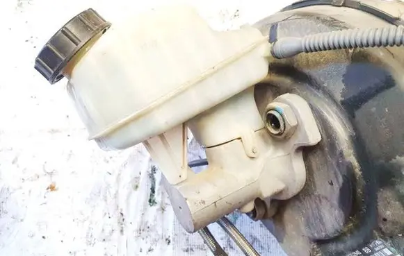 Chevrolet Cruze Master brake cylinder