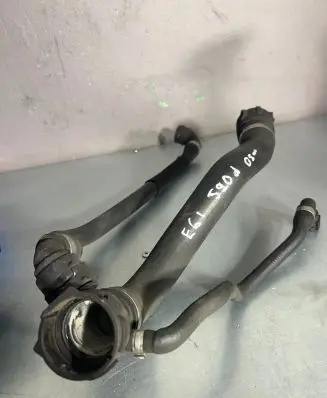 BMW 5 E60 E61 Engine coolant pipe/hose 7799747