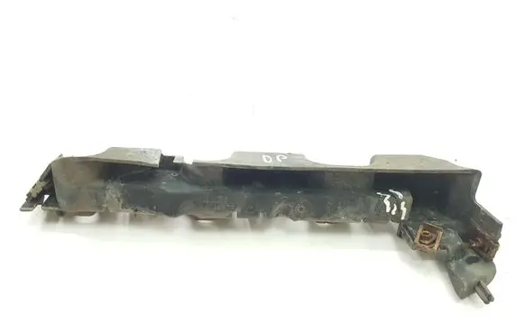 Peugeot 407 Front bumper mounting bracket