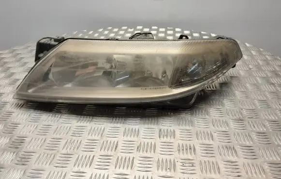 Renault Laguna II Headlight/headlamp 8200002465 89004693