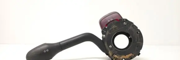 Volkswagen PASSAT B4 Indicator stalk