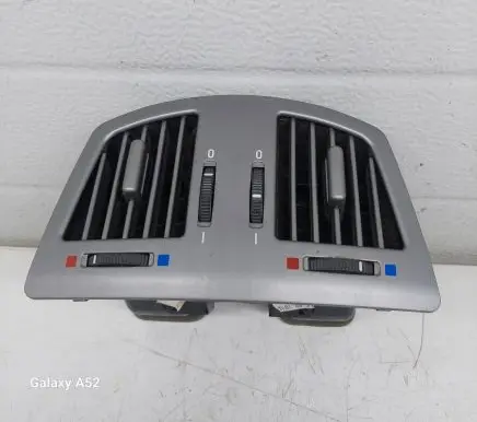 BMW 7 E65 E66 Dash center air vent grill 8385257 14121810 7002395