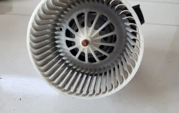 Opel Mokka B Heater fan/blower KY333002
