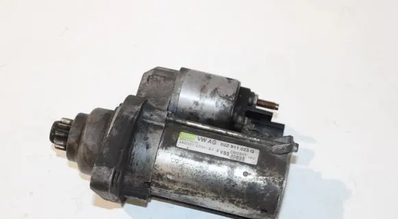 Volkswagen PASSAT B6 Starter motor 02Z911023G