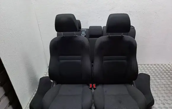 Seat set
