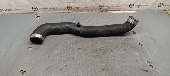 Volkswagen Touareg I Intercooler hose/pipe 7L6145980C