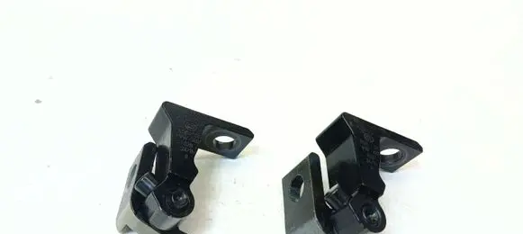 Audi TT TTS RS Mk3 8S Front door upper hinge 8S0833403A