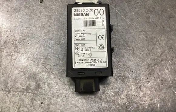 Nissan X-Trail T30 Door central lock control unit/module 28596CC0 5WK46473B