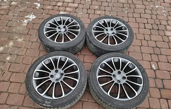Opel Adam R17 alloy rim 4X100