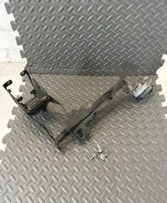 BMW 1 F20 F21 Headlight/headlamp mounting bracket 17023811 988540803