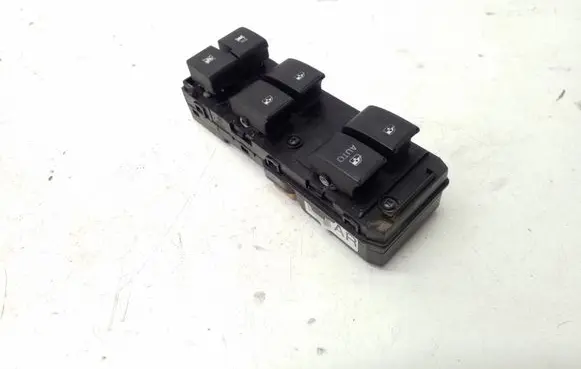 Chevrolet Captiva Electric window control switch 20987344 202005436