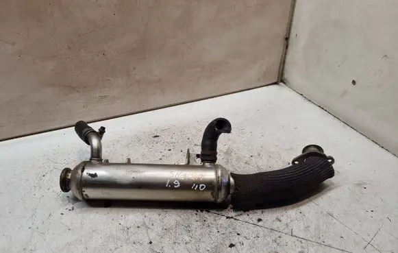 Opel Signum EGR valve cooler 55210701 260915