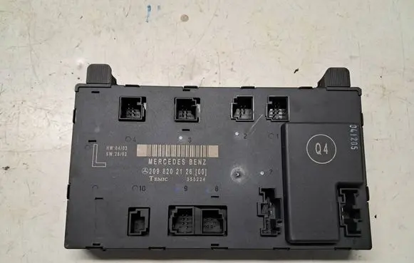 Mercedes-Benz CLK A209 C209 Door control unit/module 2098202126 355224
