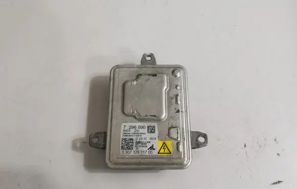 BMW 3 F30 F35 F31 Xenon control unit/module 7296090 7317408