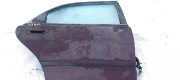 Mazda 626 Rear door raudona