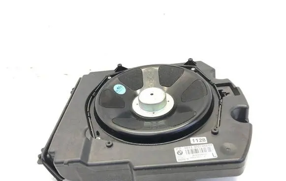 BMW 7 F01 F02 F03 F04 Subwoofer speaker 9227483 9927483 18820010