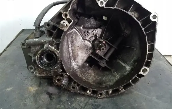 Opel Combo E Manual 5 speed gearbox F17374