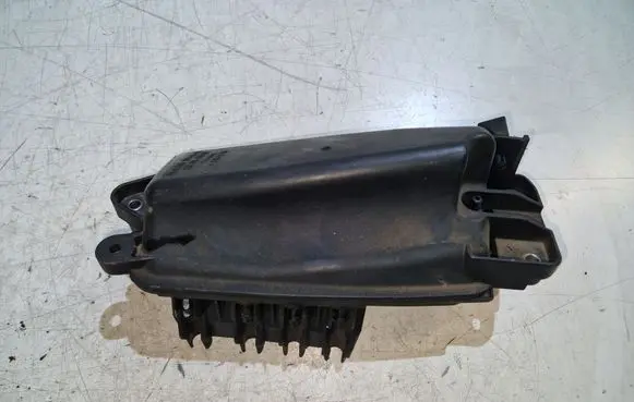 Mercedes-Benz C W204 Vacuum air tank A6510700568