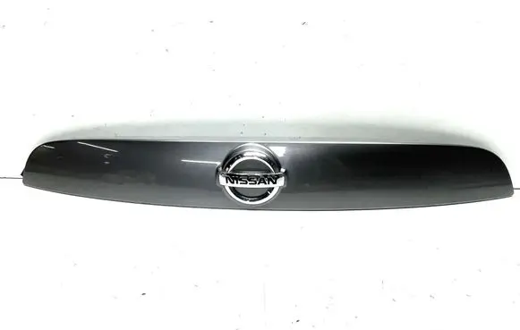 Nissan Juke I F15 Trunk door license plate light bar 908121KA 908121BA