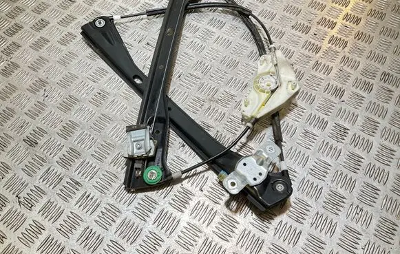 Volkswagen Jetta V Front window lifting mechanism without motor