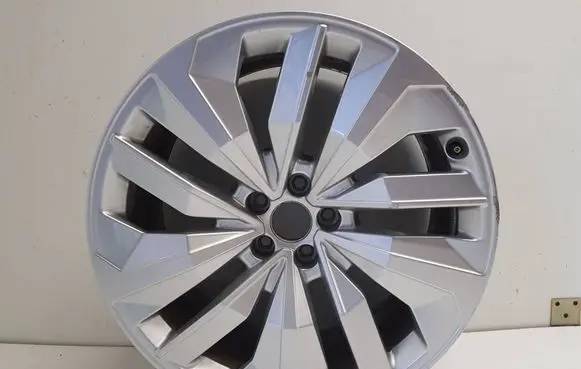 Audi e-tron R20 alloy rim 4KE601025N