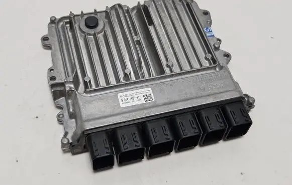 BMW 3 G20 G21 Engine control unit/module ECU 9844140 0261S100D1 030209861