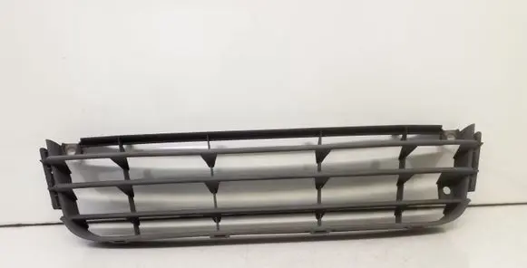Volkswagen Touran I Front bumper lower grill 1T0853677