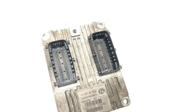 Fiat Grande Punto Engine control unit/module ECU 51804523