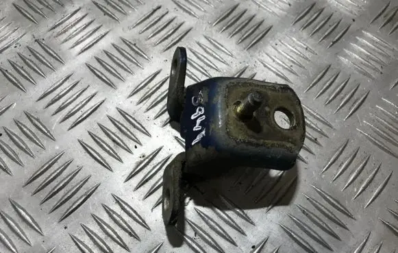 Nissan Almera Tino Rear door lower hinge
