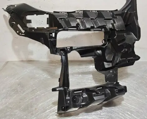 BMW X5 G05 Front bumper mounting bracket 51117421820
