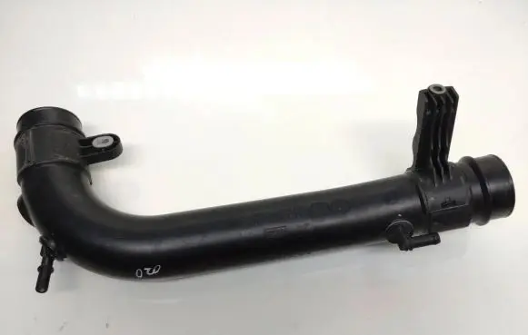 Ford Focus Air intake duct part CV616C784AE CV616C784BE